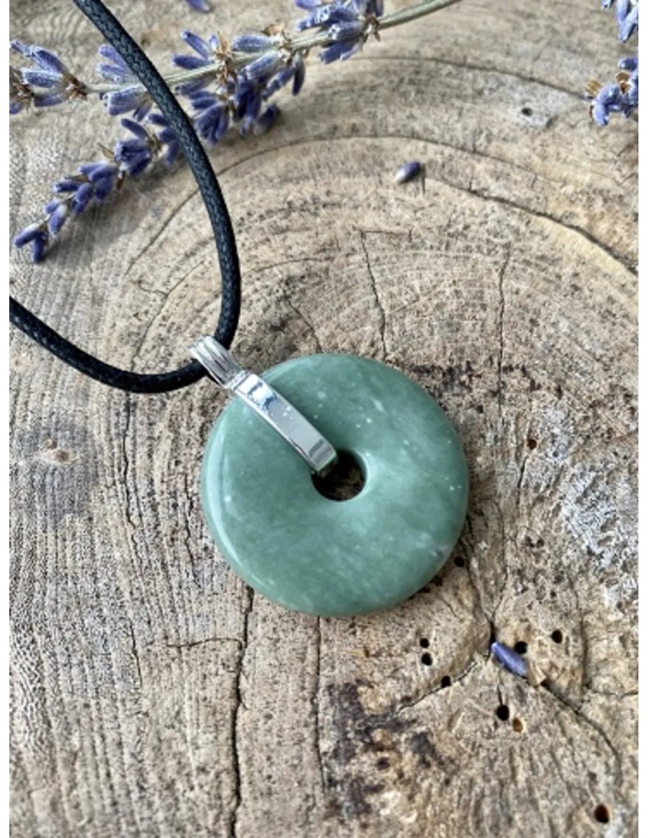 Chinese Jade donuthanger 30 mm aan koord - Afbeelding 5