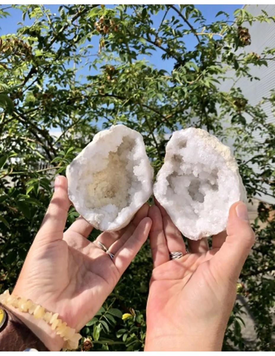 Bergkristal geode paar 5-7 cm - Afbeelding 4