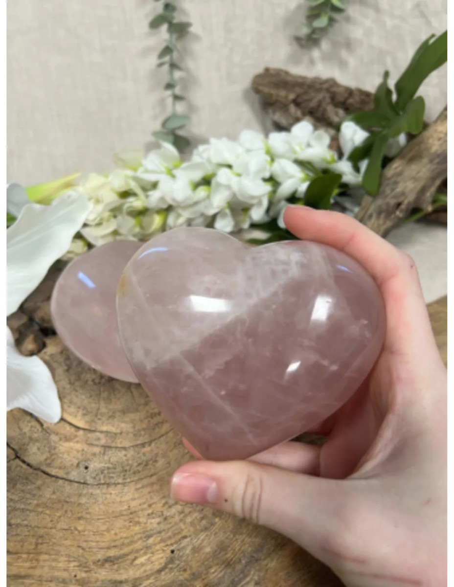 Roze kwarts edelsteen hart 550-750 gram - Afbeelding 2