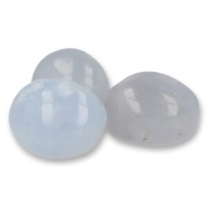 Chalcedoon A trommelstenen 100 gr. (mt3)