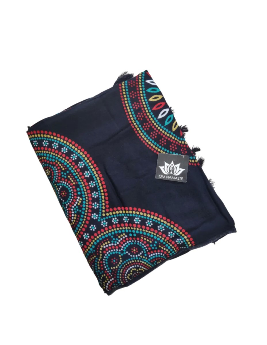 Om Namaste Sarong - 628 - Kleurige Bloem op Zwart - Afbeelding 3